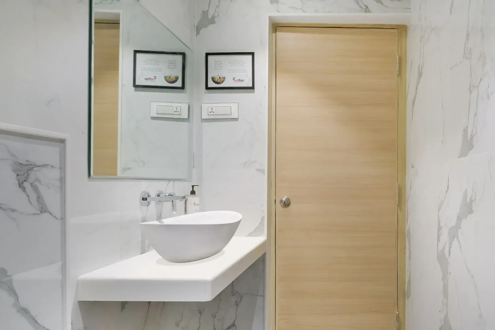 Red Fox by Lemon Tree Hotels, Vijayawada