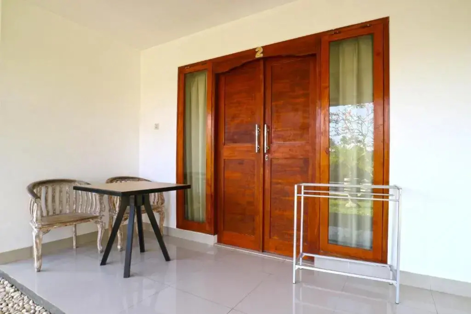 Pererenan Nengah Guest House by ZUZU