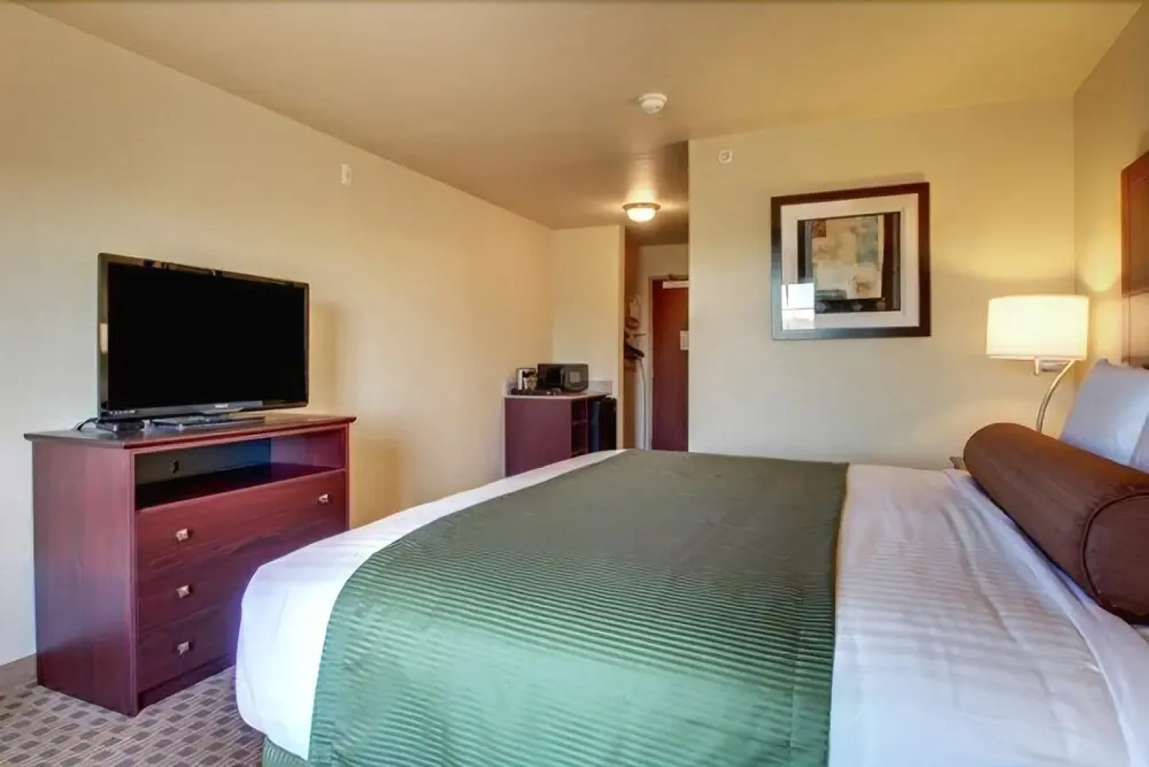 Cobblestone Hotel & Suites - Pecos