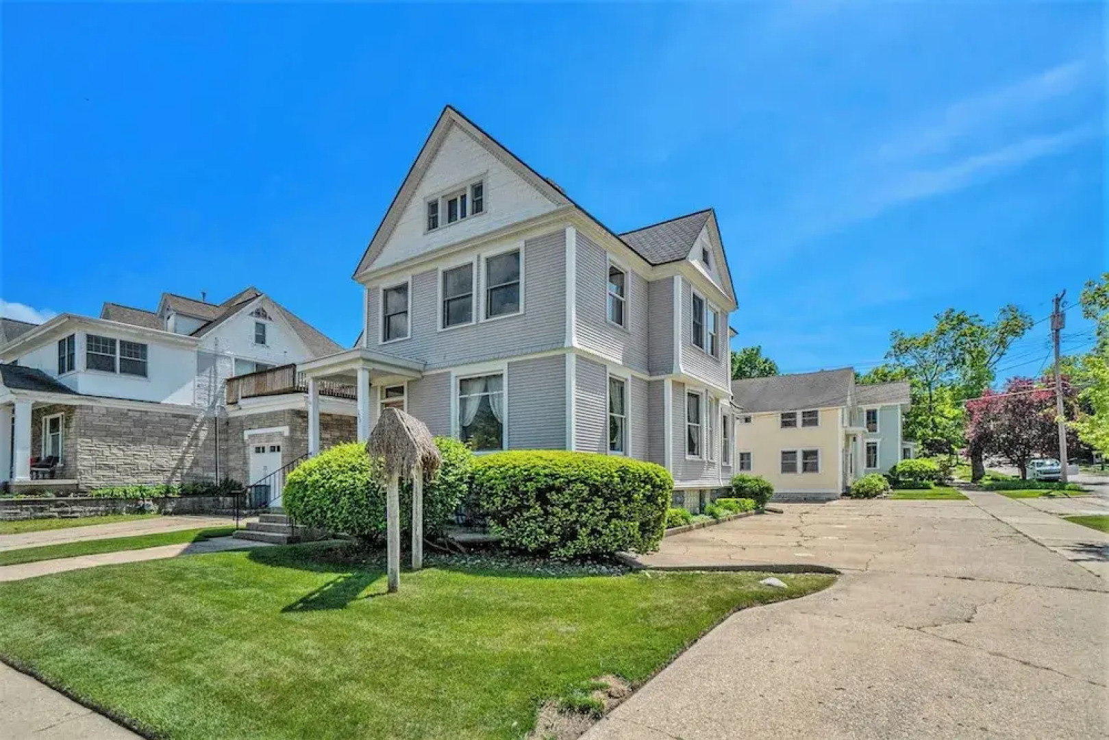 The Grand Inn Apartment Hotel 200