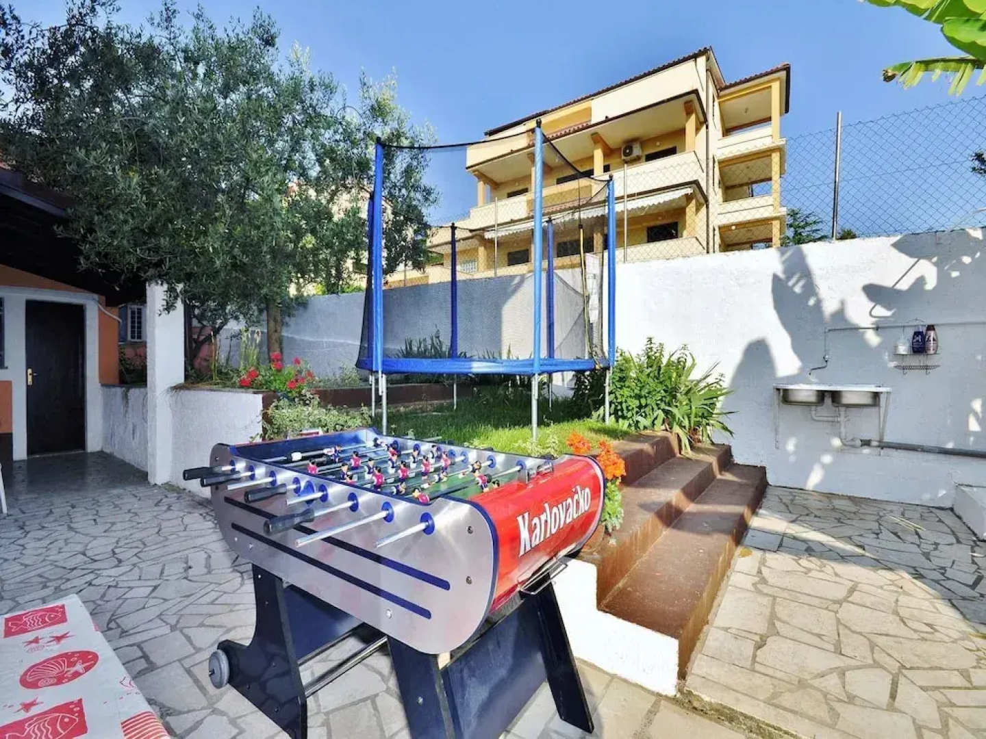 Apartments Mandić