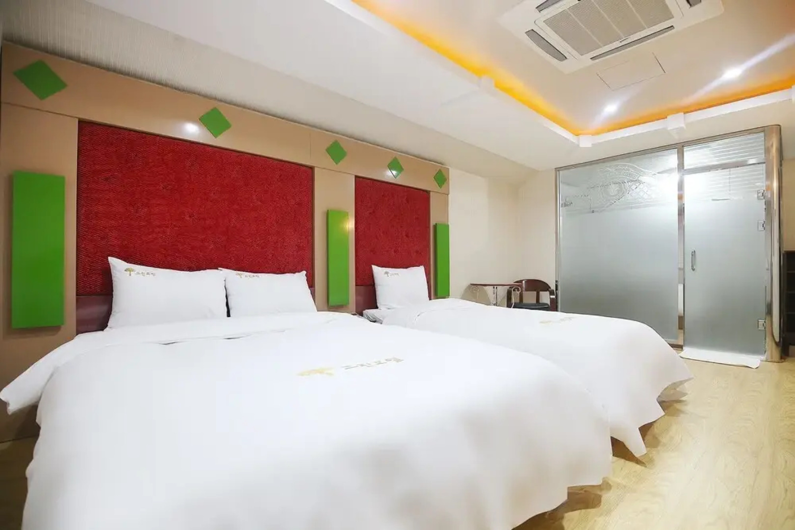 Seosan Green Hotel