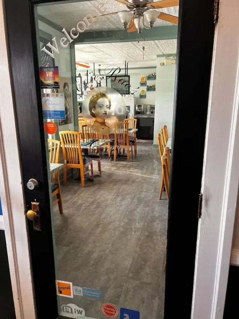 The Old Courthouse Inn