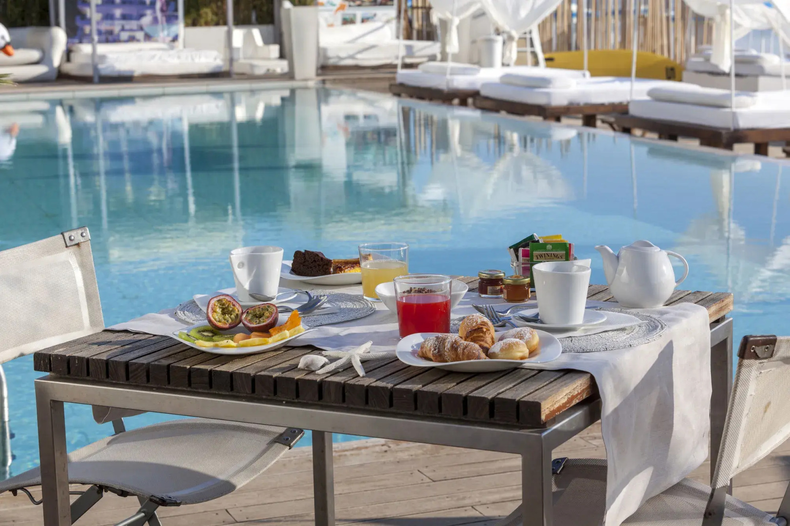 Vistamare Suite Hotel