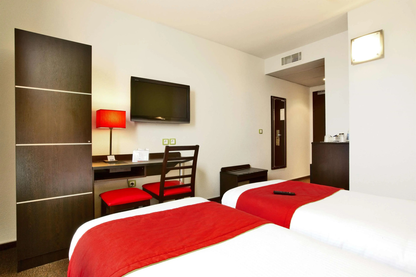 Enzo Hotels Metz Sud Augny by Kyriad Direct