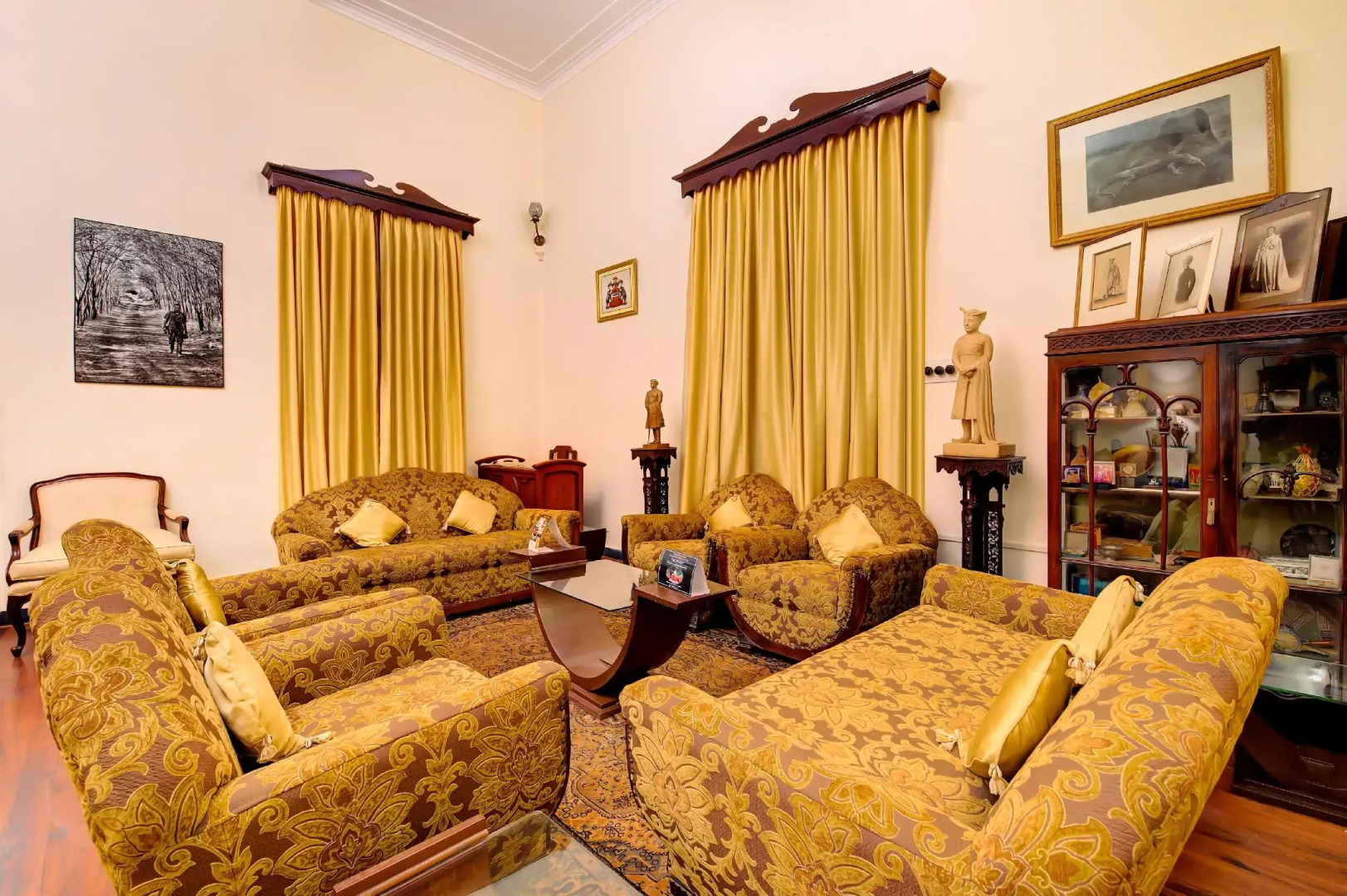 WelcomHeritage Shivavilas Palace