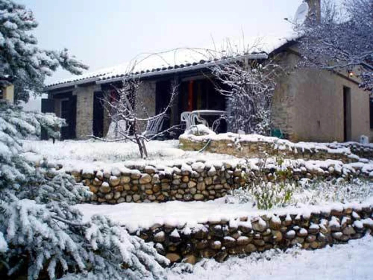 House With 2 Bedrooms in Mirabeau, With Wonderful Mountain View and Fu