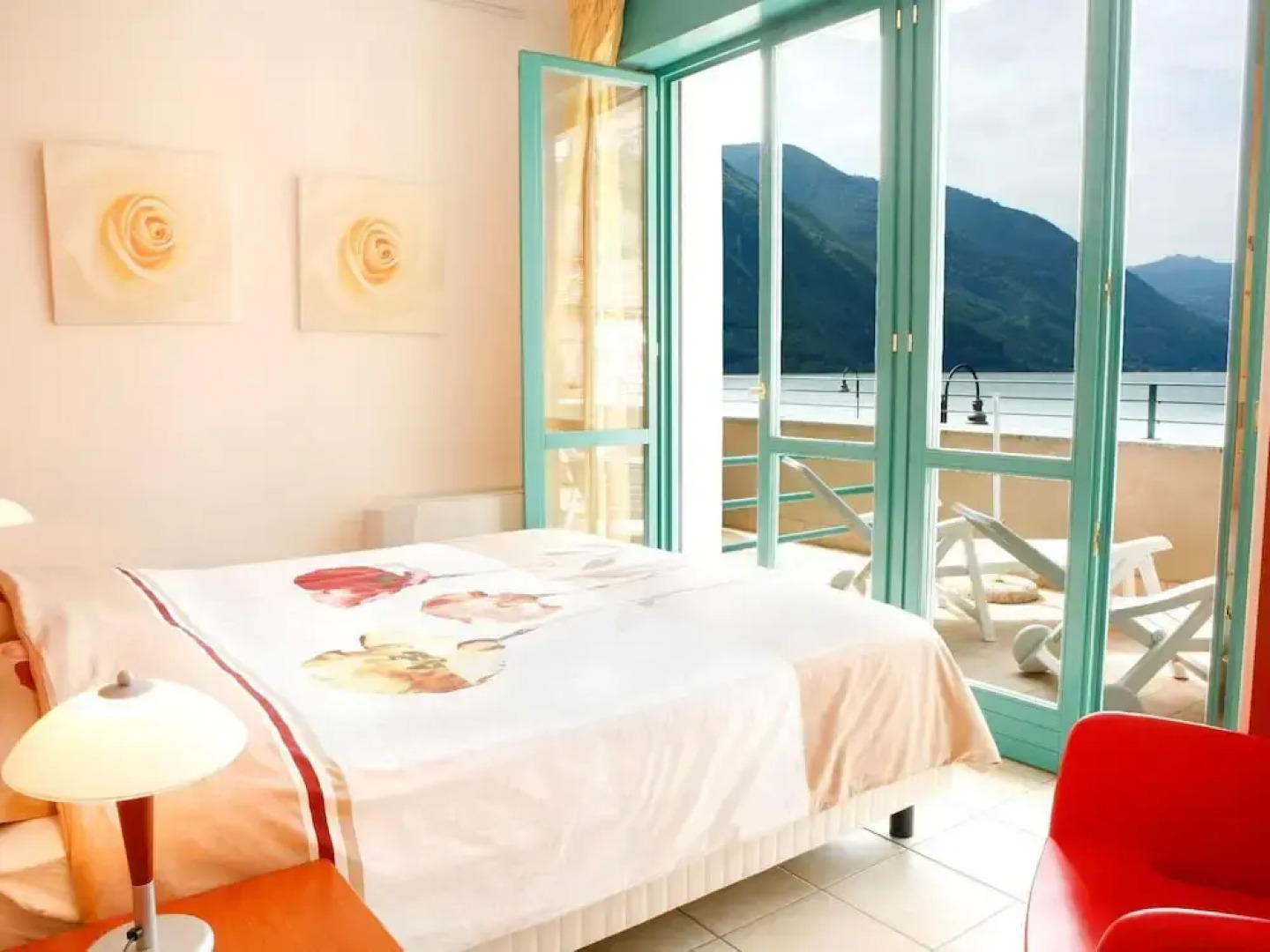 Lake-view Apartment in Porlezza With Balcony