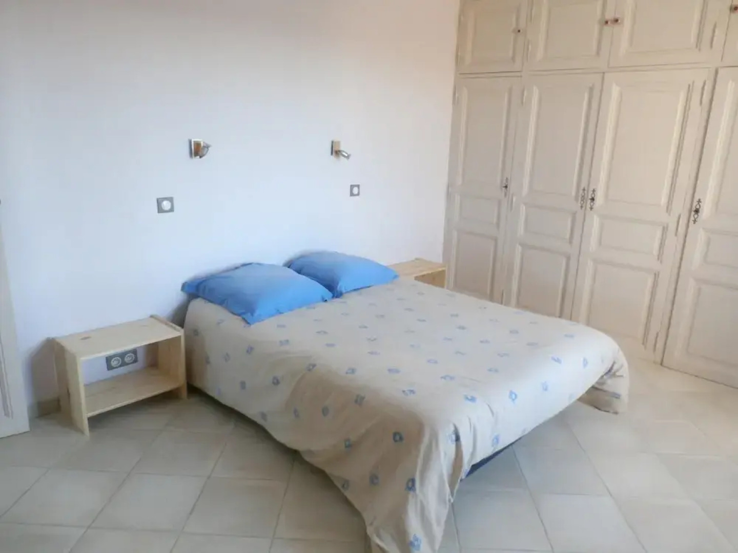 Villa With 3 Bedrooms in La Tour-d'aigues, With Private Pool, Furnished Garden and Wifi