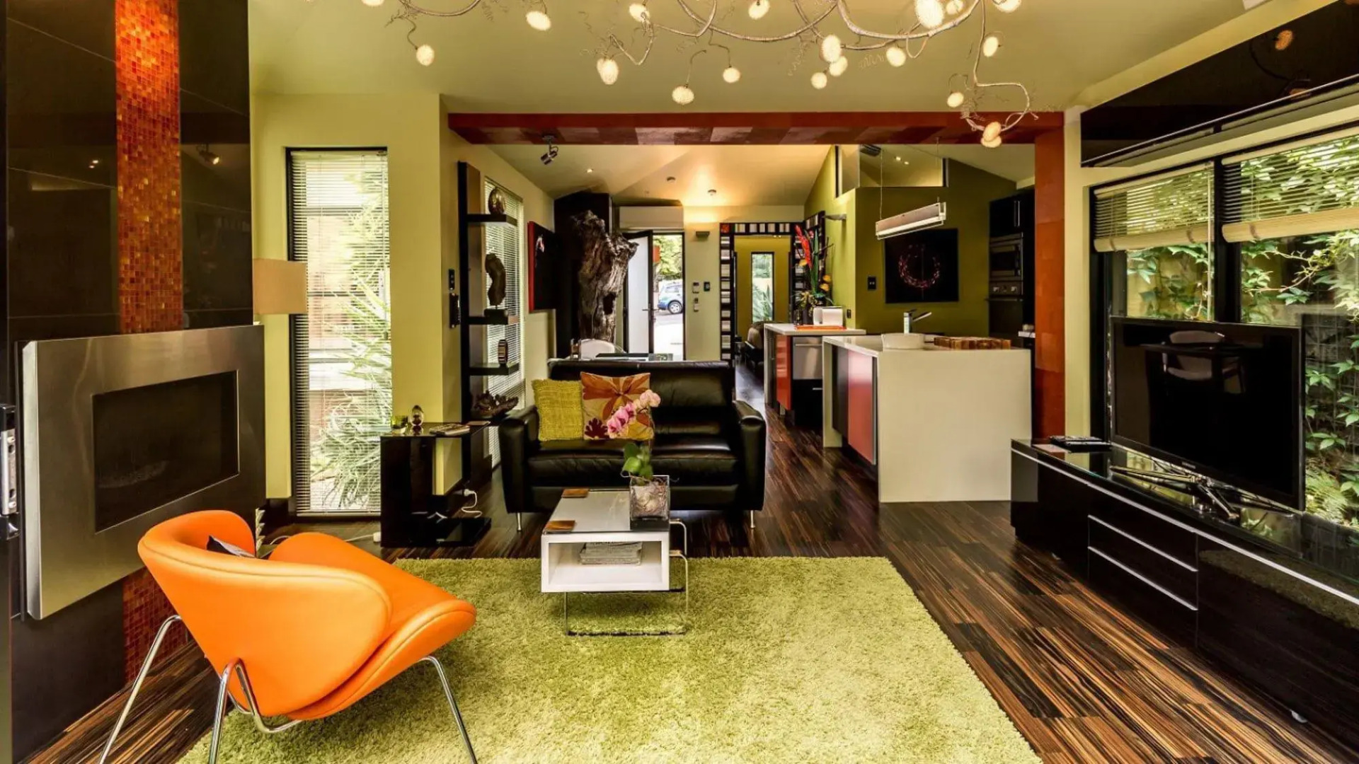 Corinda Contemporary