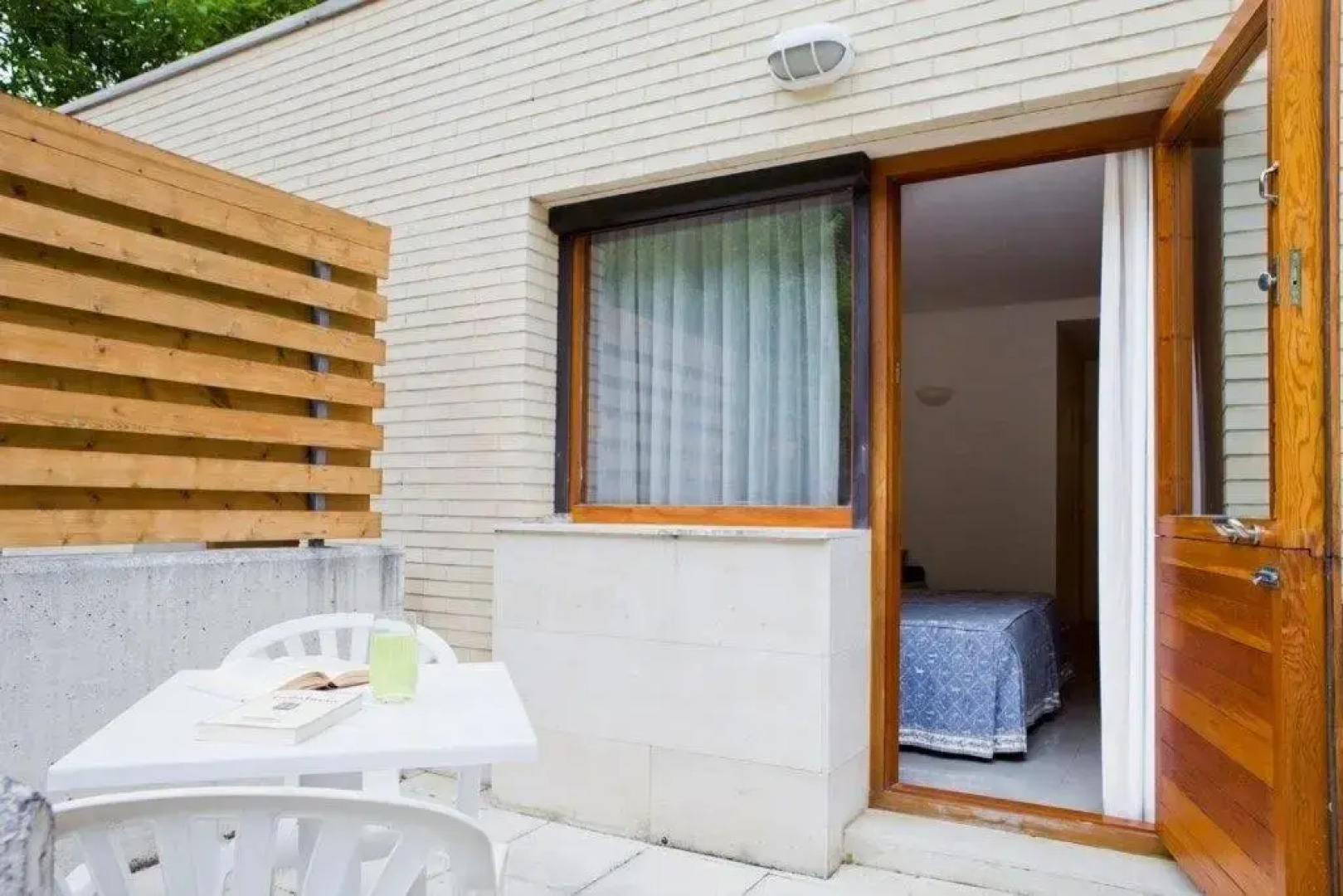 Los Arces de Isla Hotel & Apartamentos