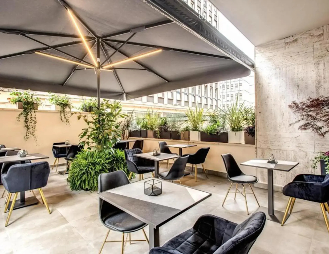 Apollo Boutique Hotel