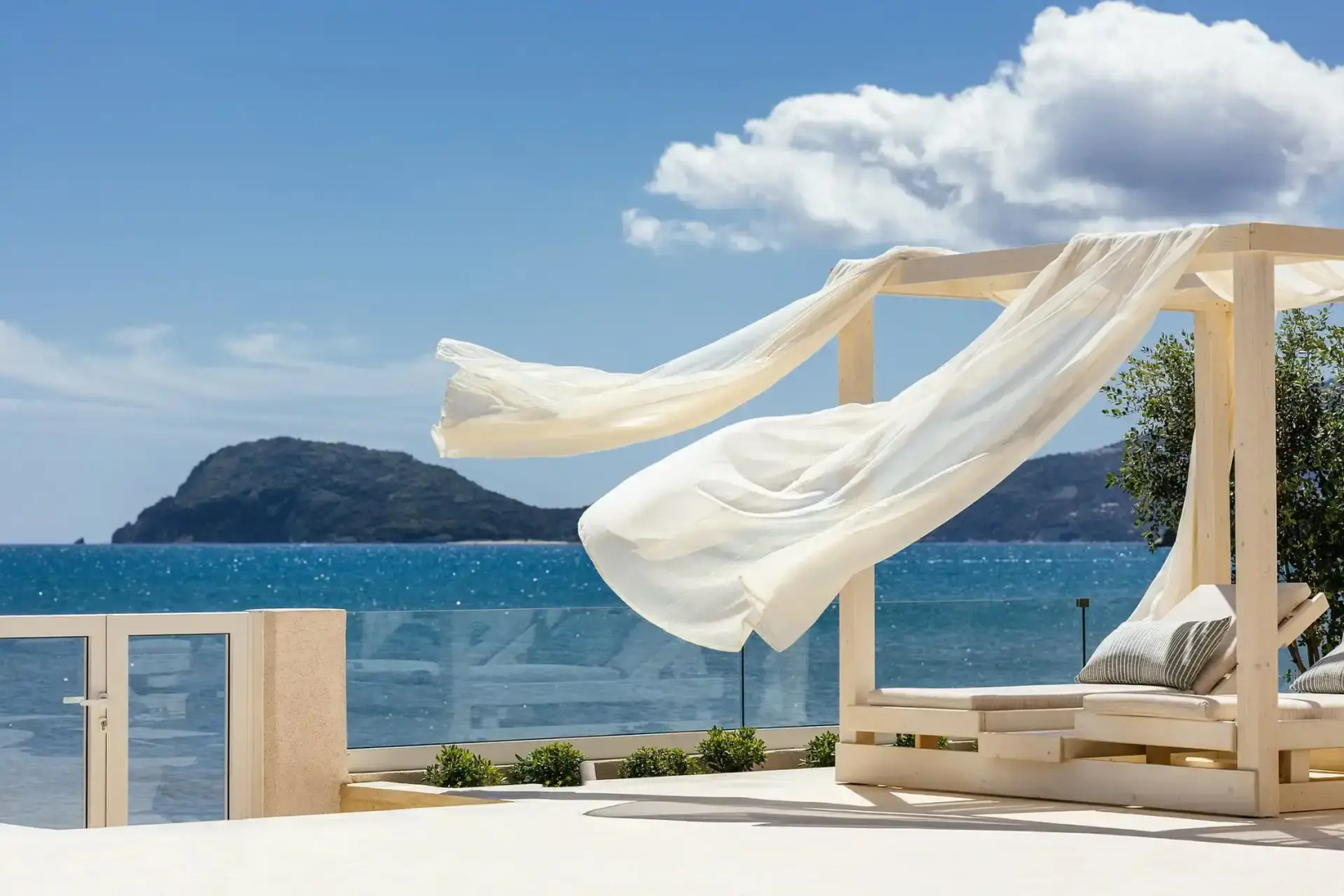 Salty Angel Sea Front Villa