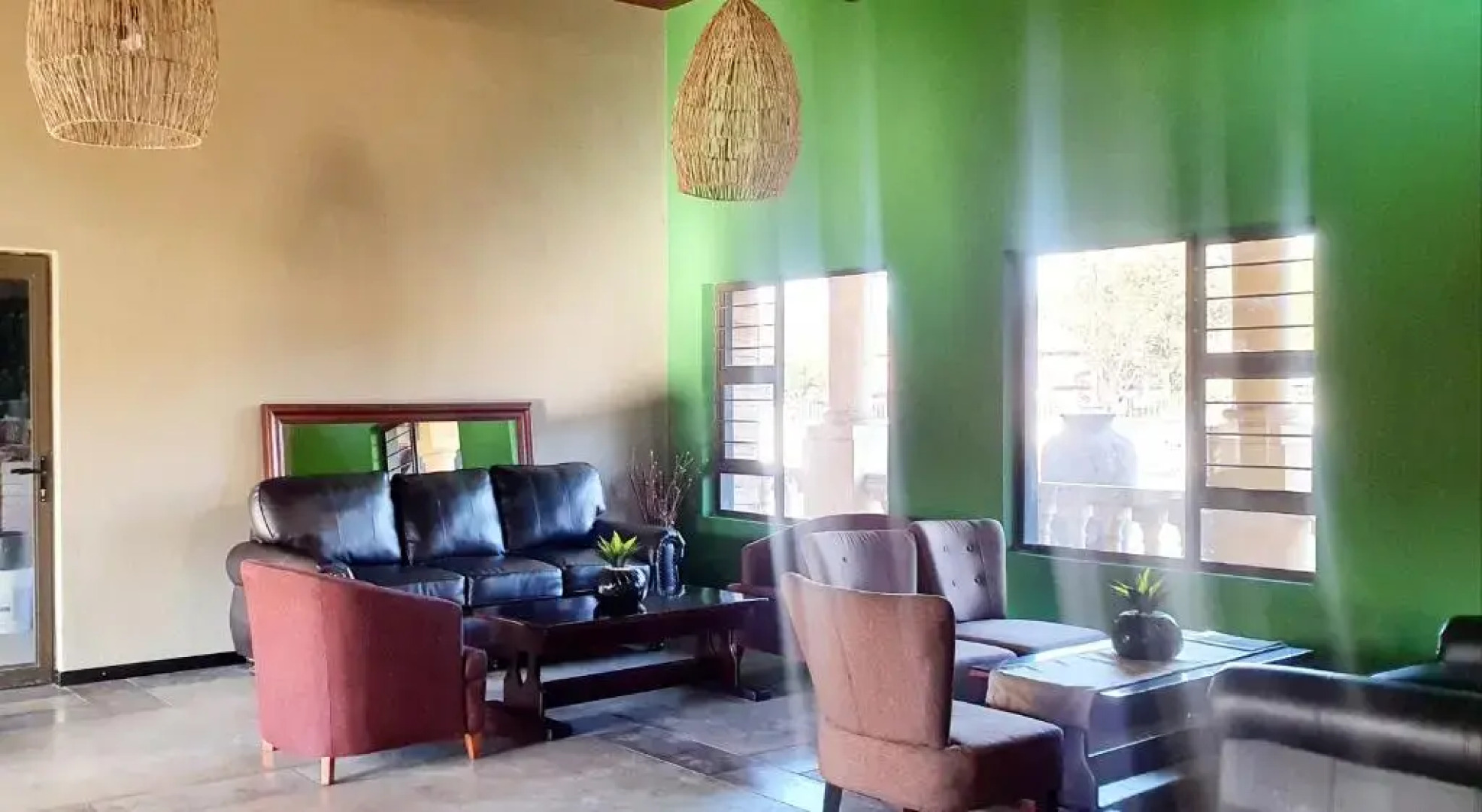 Floreat Riverside Lodge and Spa