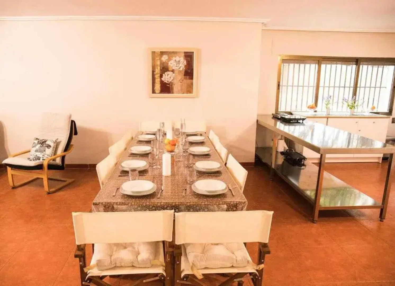 Casa Blanca de La Sierra hasta 24 hasta personas con Piscina Salina y Bbq