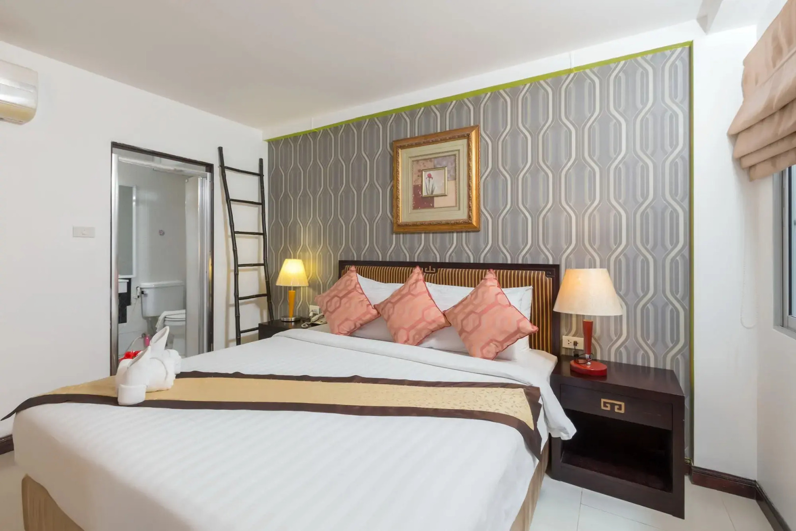 The Golden Ville Boutique Hotel & Spa