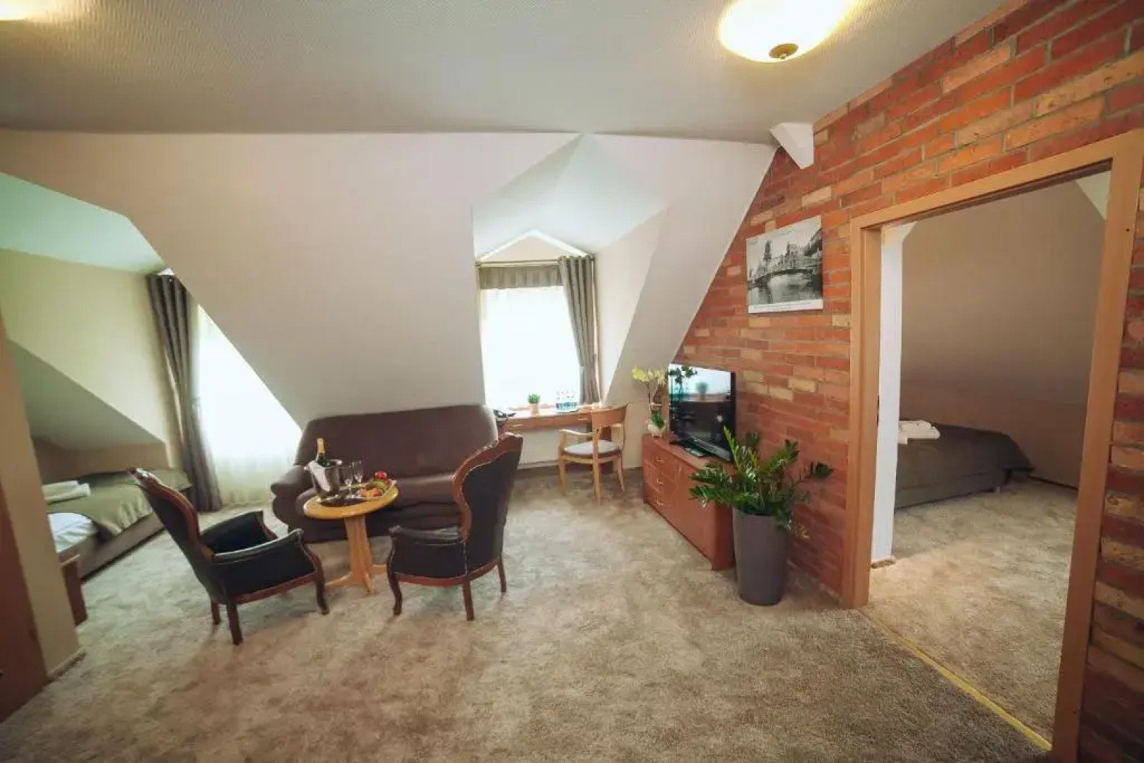 Hubertus Aparthotel & Restaurant & Horse Club