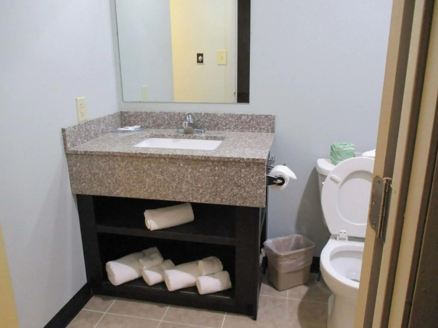 Motel 6 Shartlesville, PA