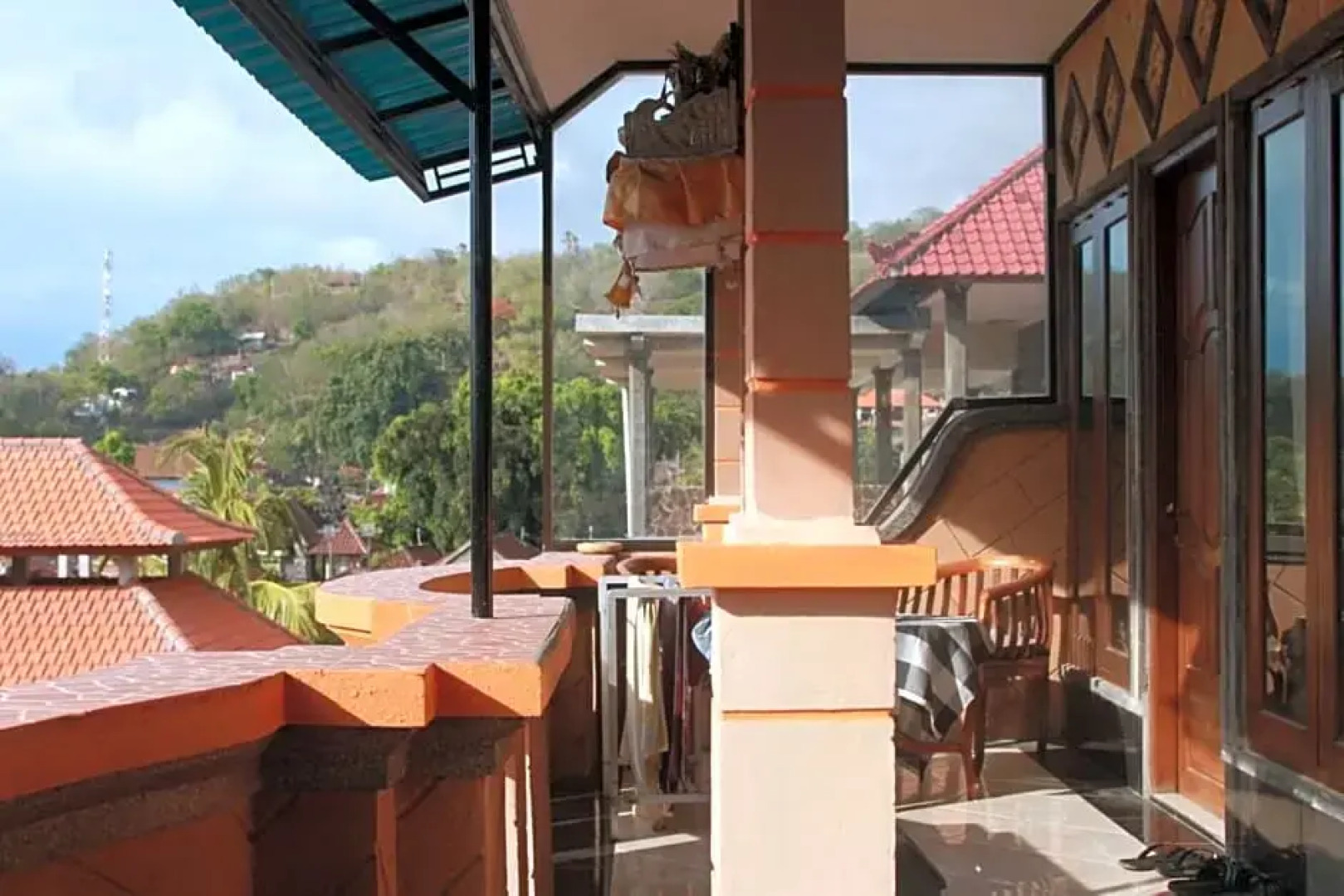 Harmony Guest House by ZUZU