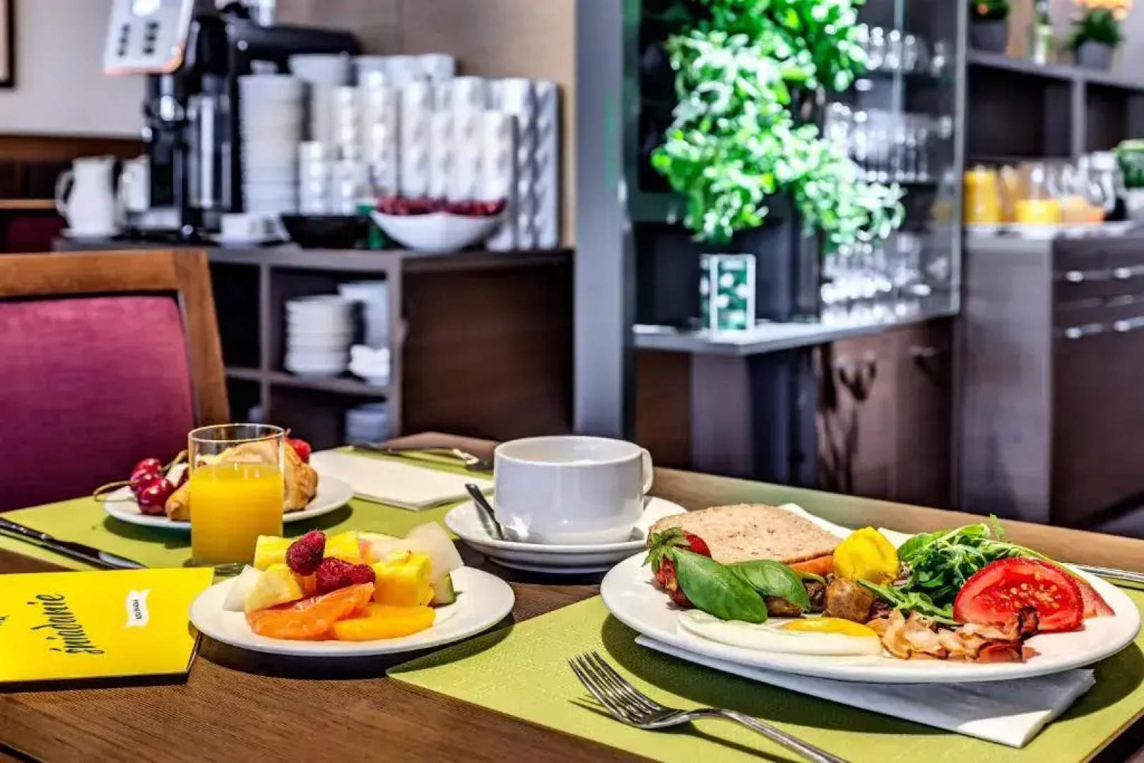 Holiday Inn Resort Warszawa Józefów**** by IHG