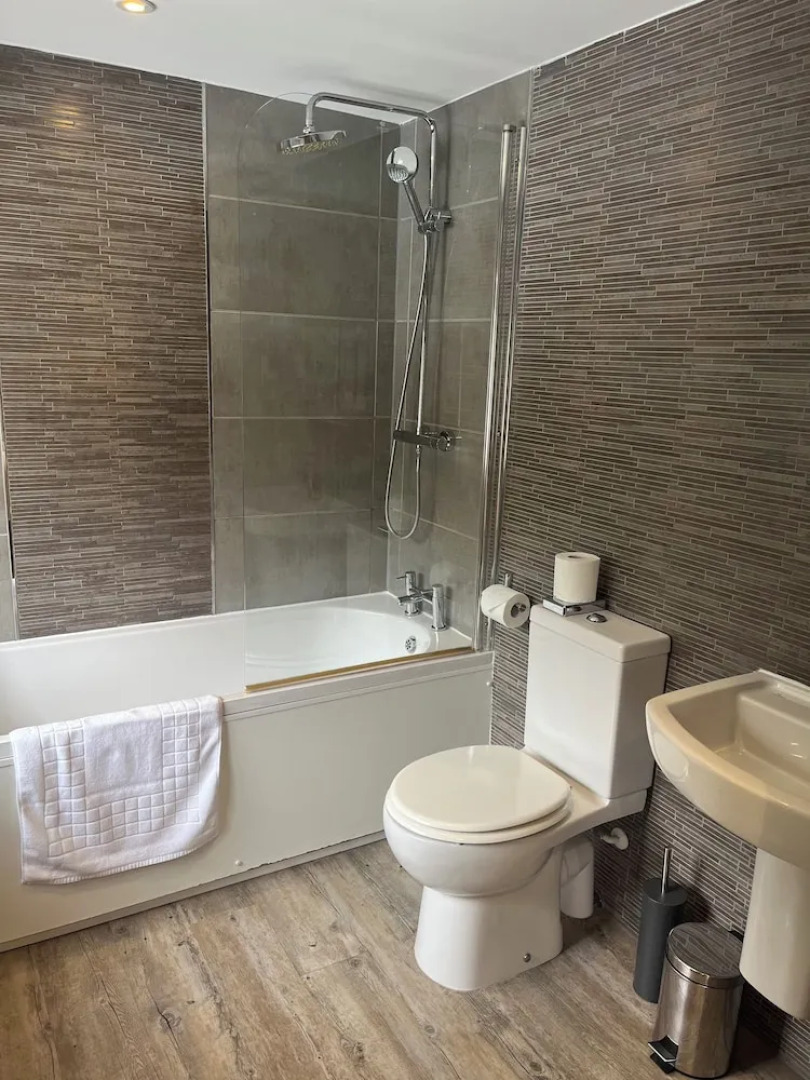 The Olde Coach House Inn