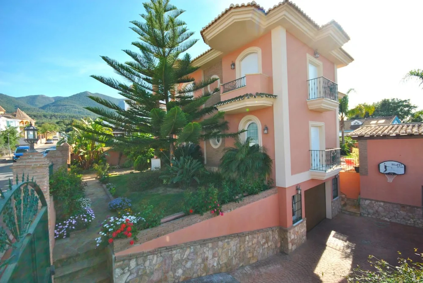 Cubo's Villa Elisabeth