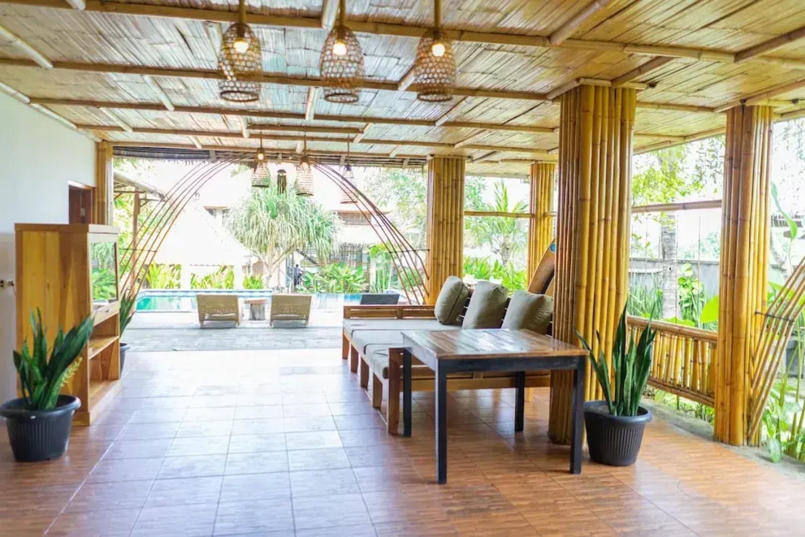 West Break Bali Medewi