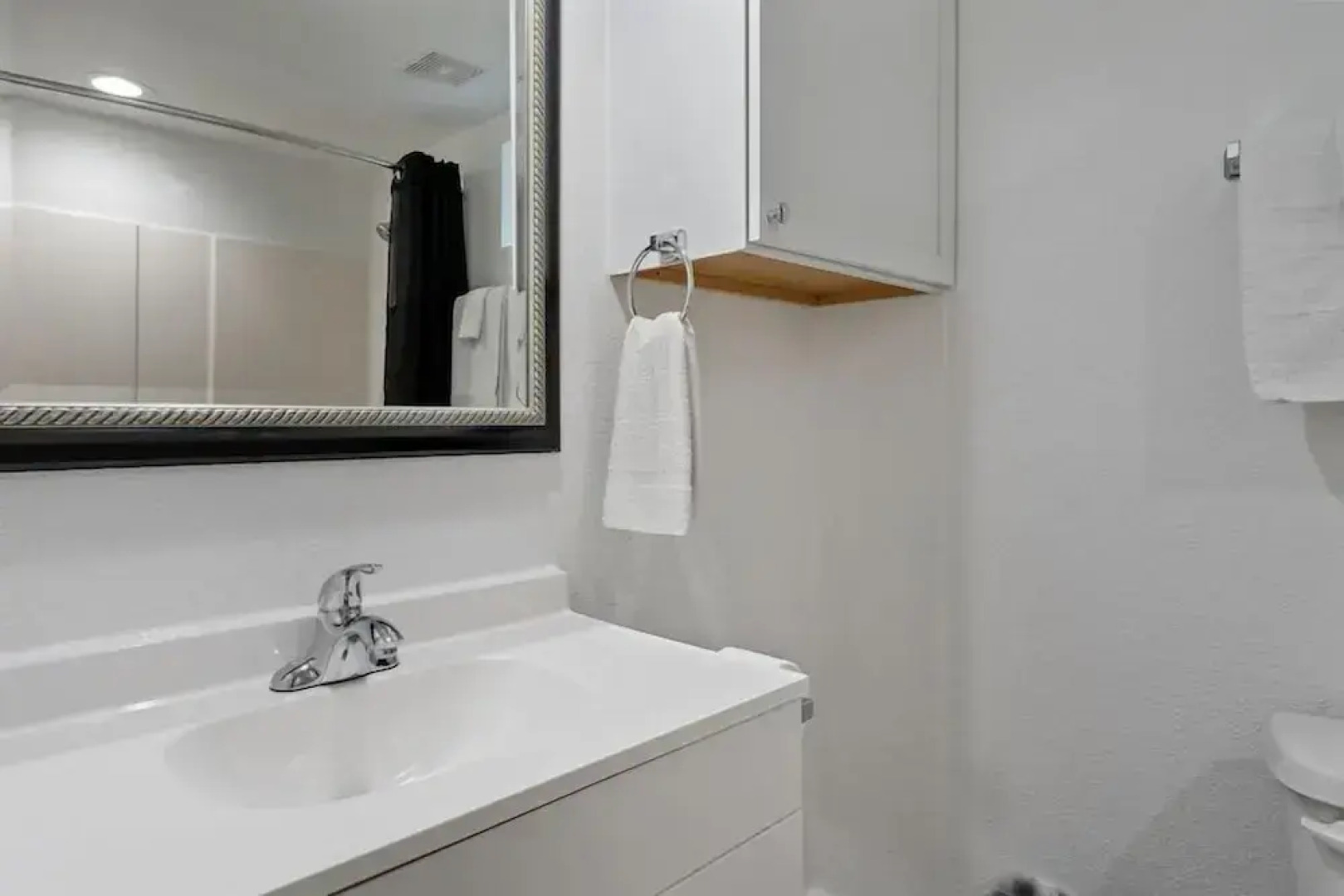 Extended Stay Gun Barrel City