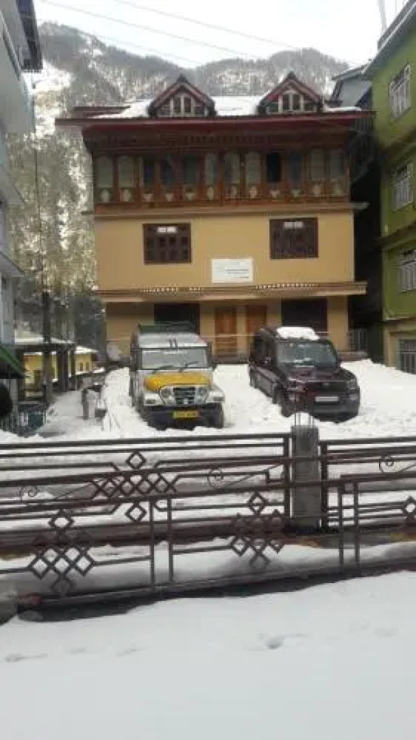 Delight Lachen Heritage