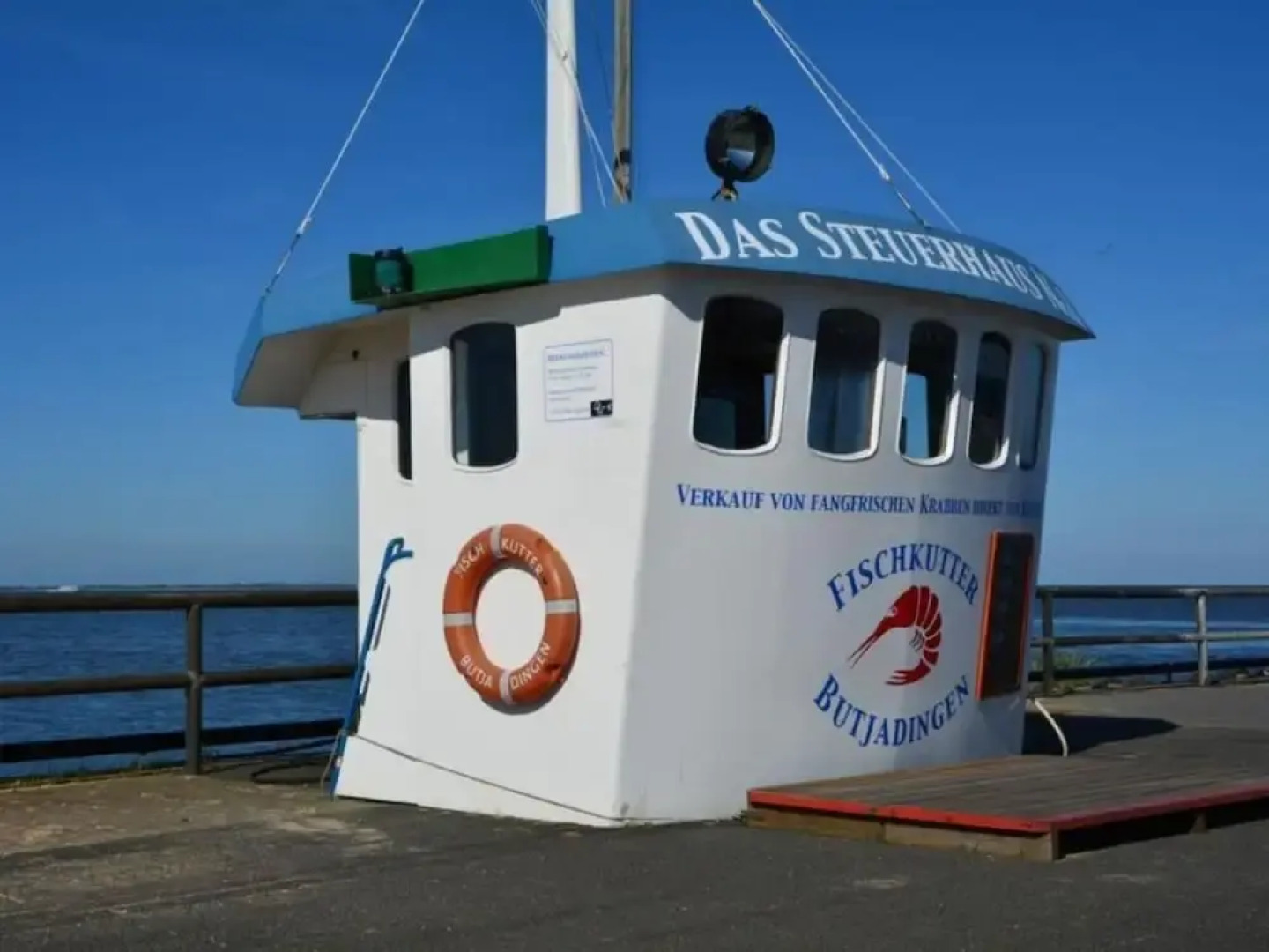 Habel Modern Retreat