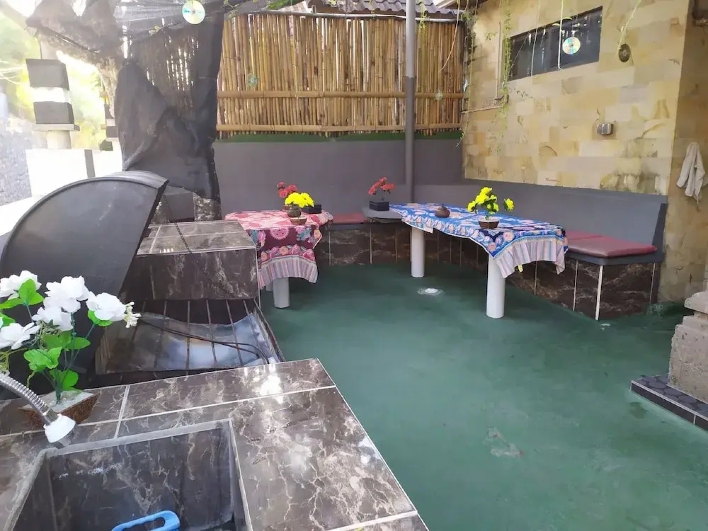 24/7 Bed & Breakfast