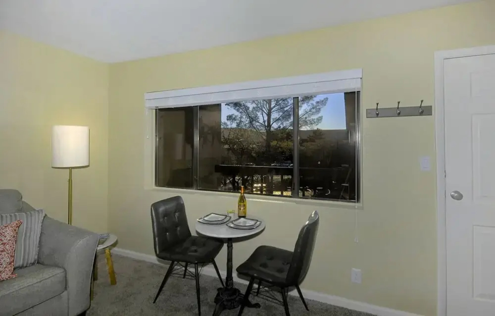 Red Rock Retreat 1BR by Casago