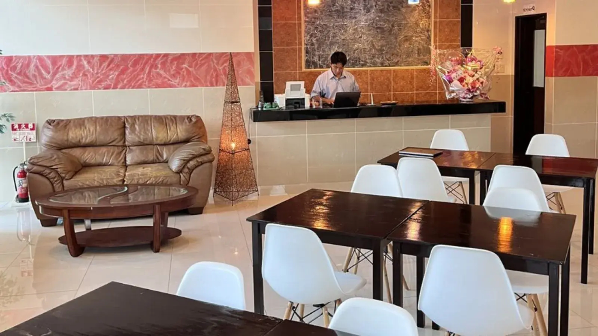 Hundred Days Hotel
