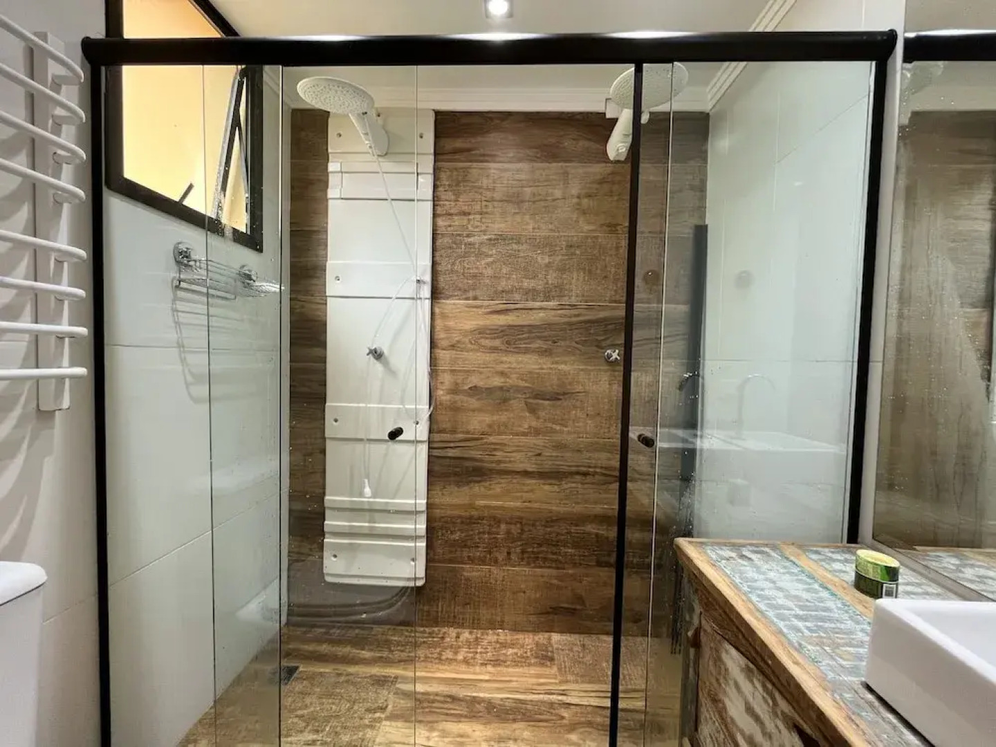 Riviera Green Residence