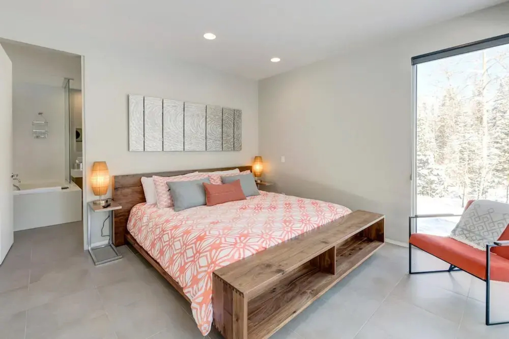 Modern River Front Luxury Chalet by Winter Park Escapes