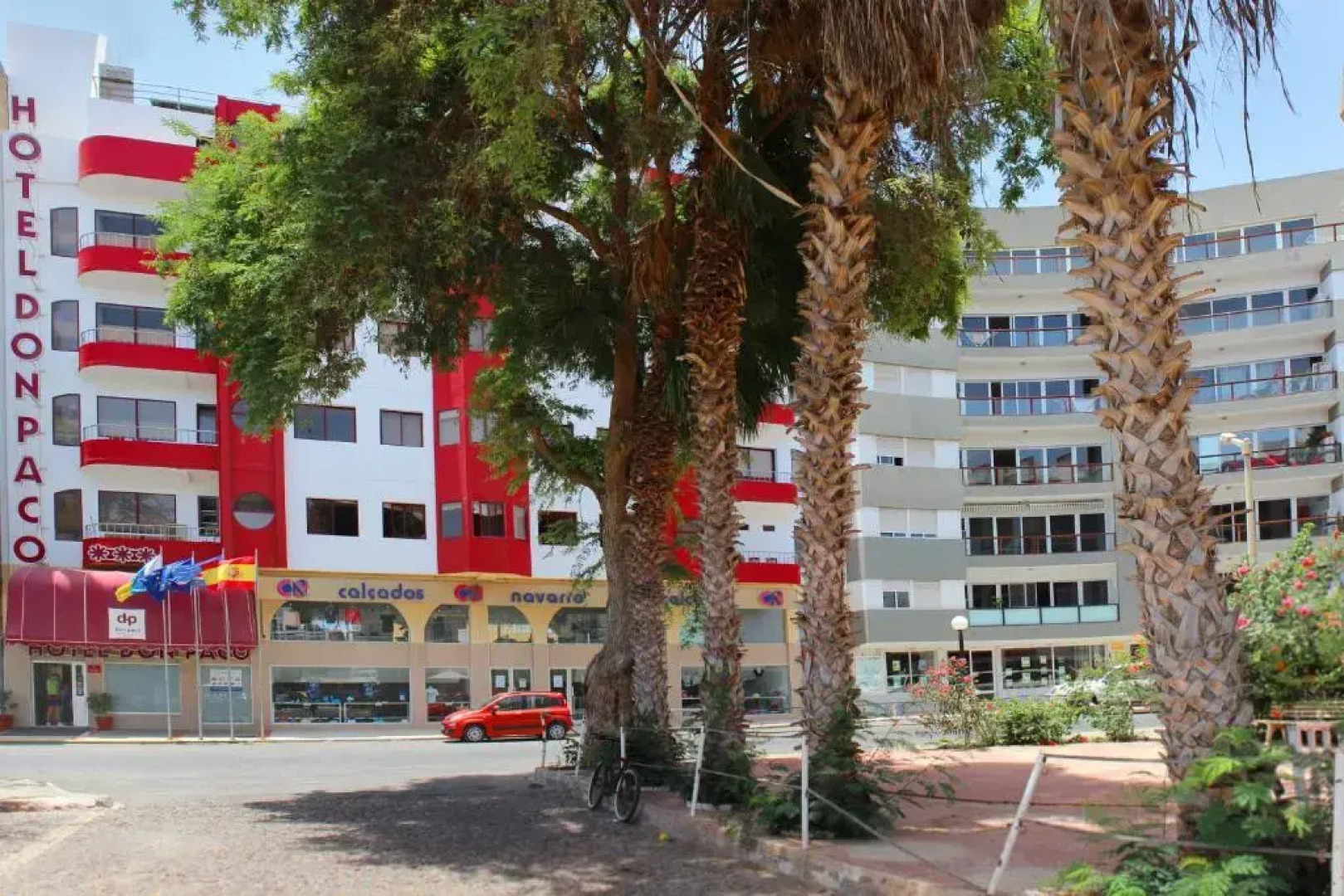 Hotel LIVVO Don Paco