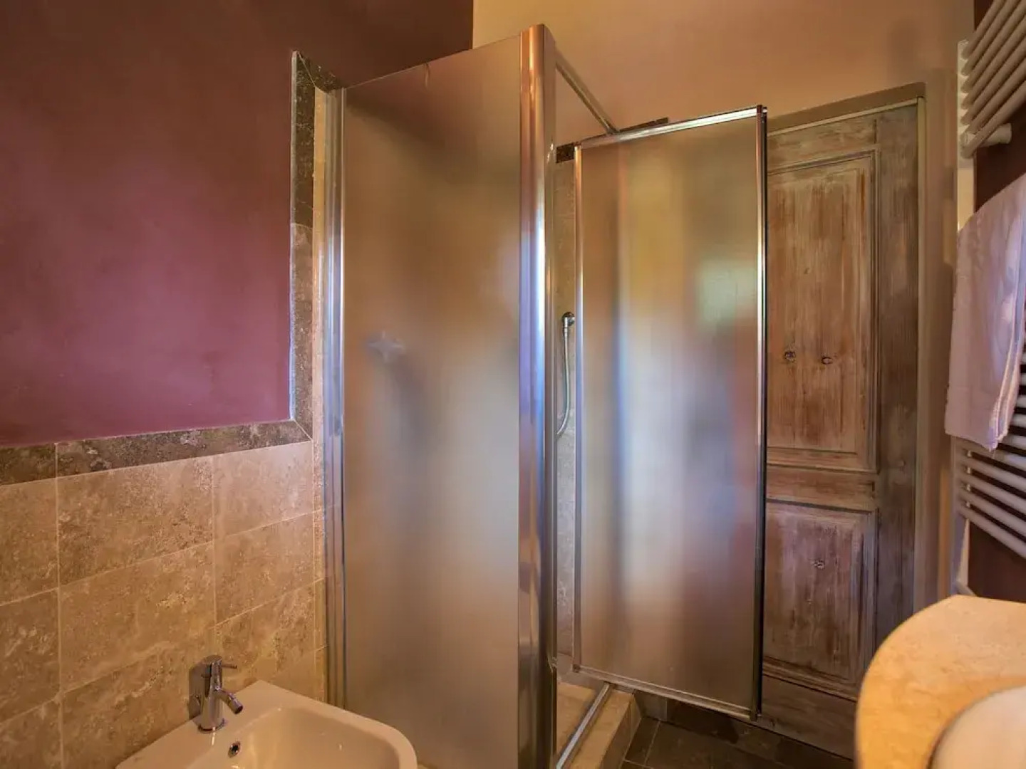 Hill-view Apartment in Lucignano With Private Terrace