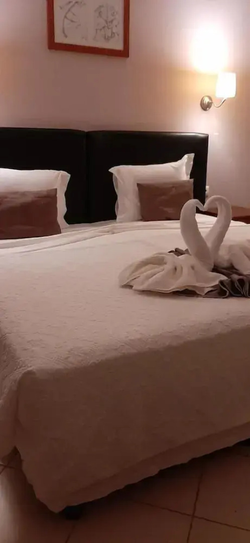 Room-beautiful Deluxe Double Room in the