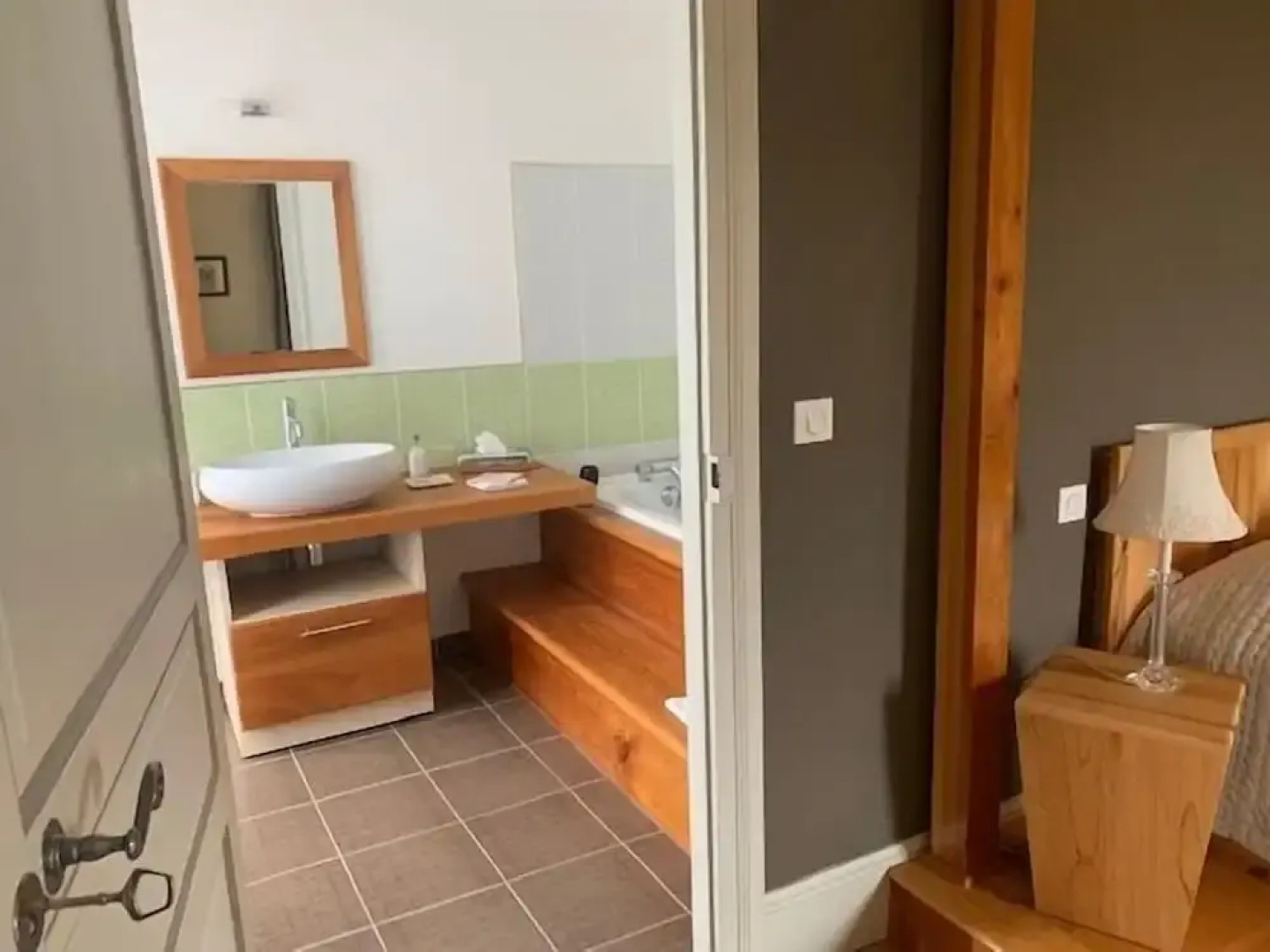 Chateau Tout Y Fault