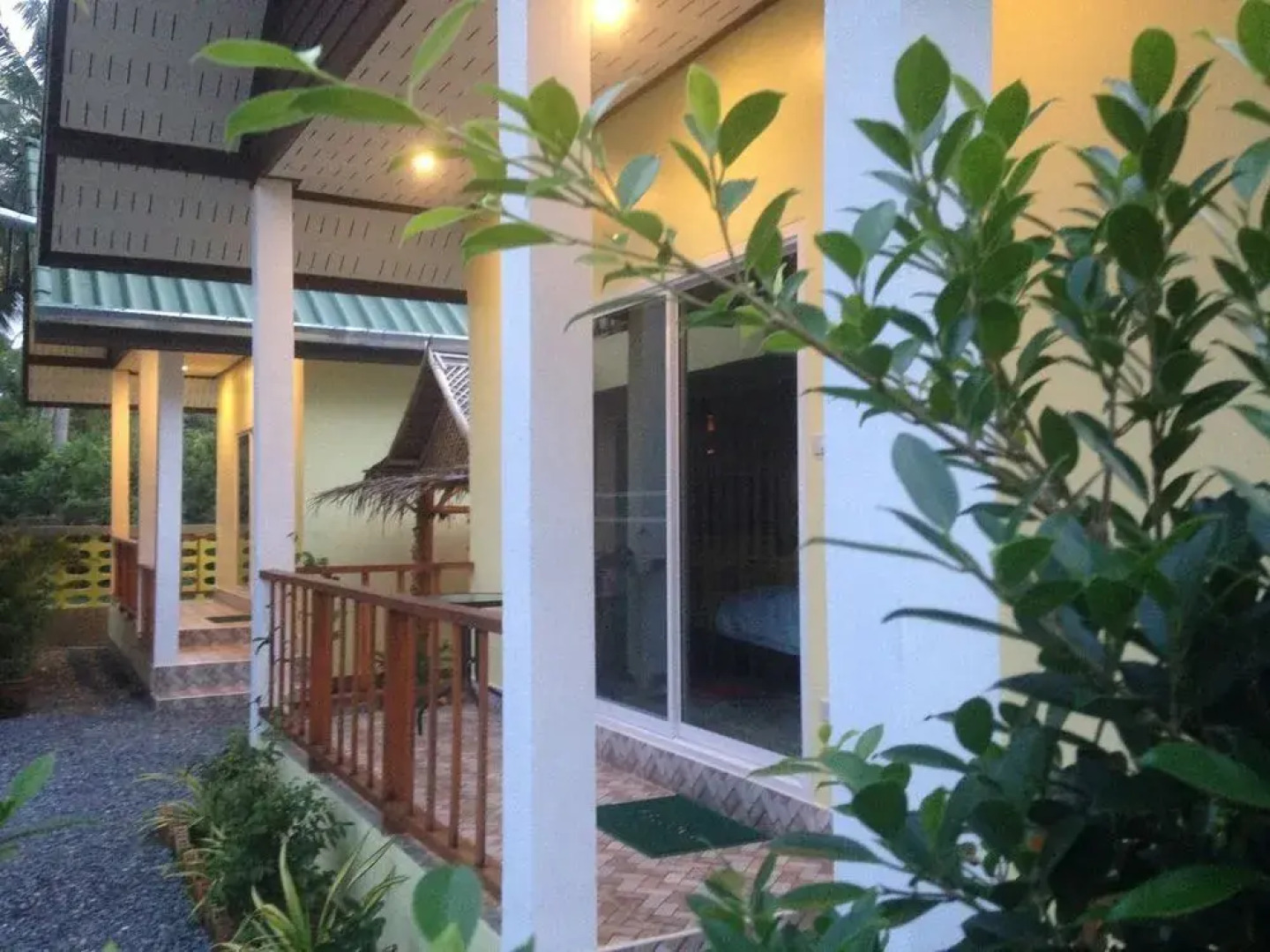 Bed & Breakfast To-Co