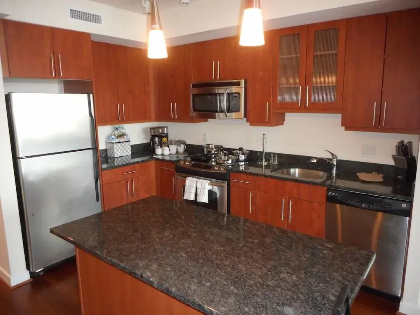 Weichert Suites at Wisconsin Place