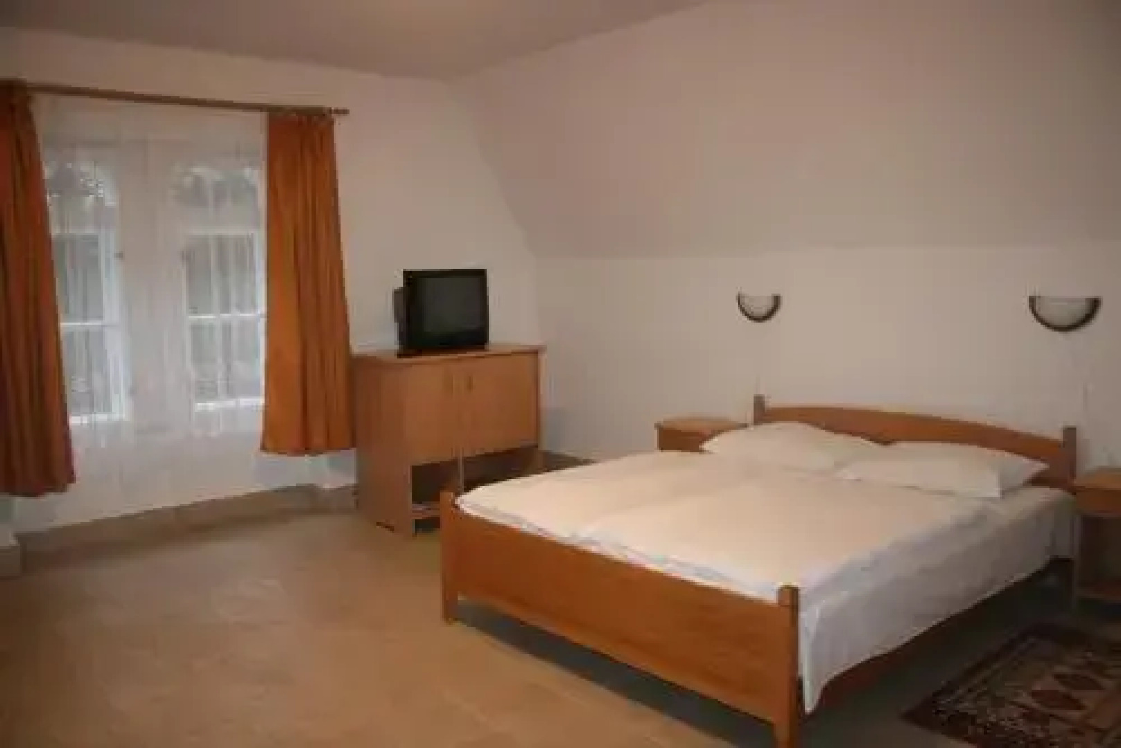 Festetich Kastélyszálló és Zsuzsanna Hotel