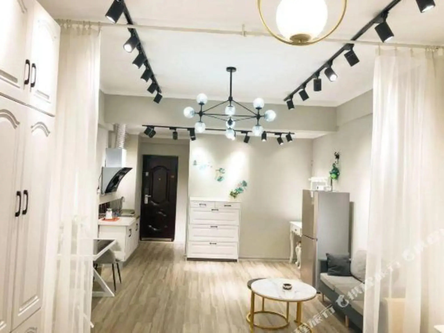 Chuzhou non-late apartment