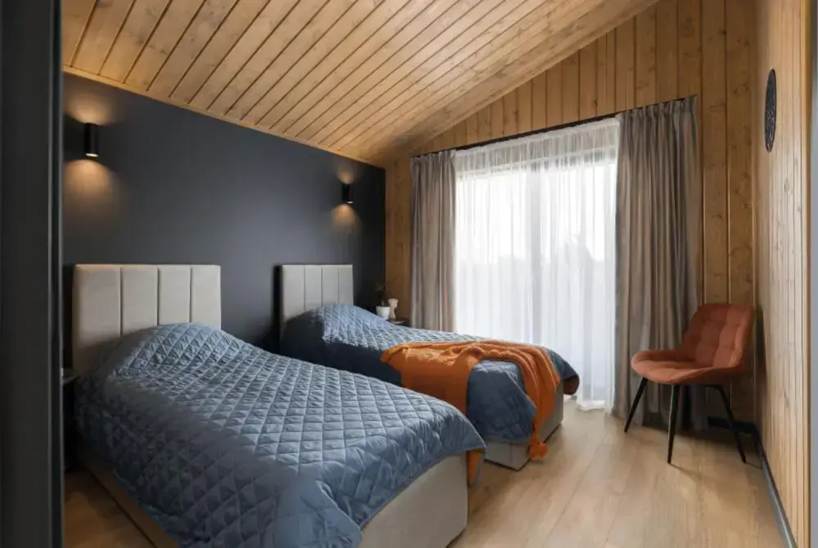 Дом в Сорочанах №1 Клен