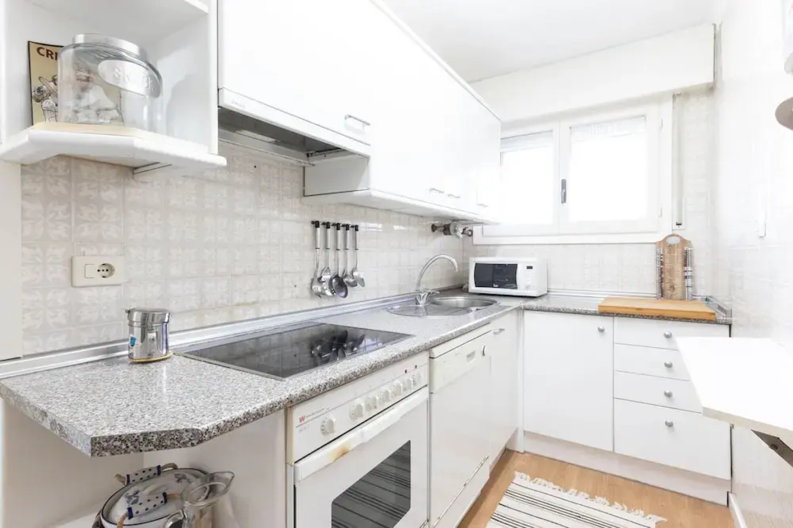 BAKIO BEACH II apartment by Aston Rentals