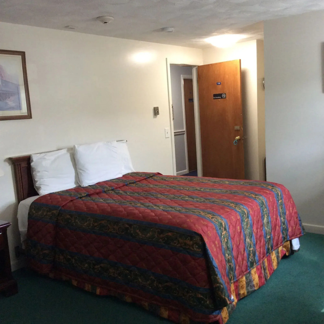 Wickford Motor Inn
