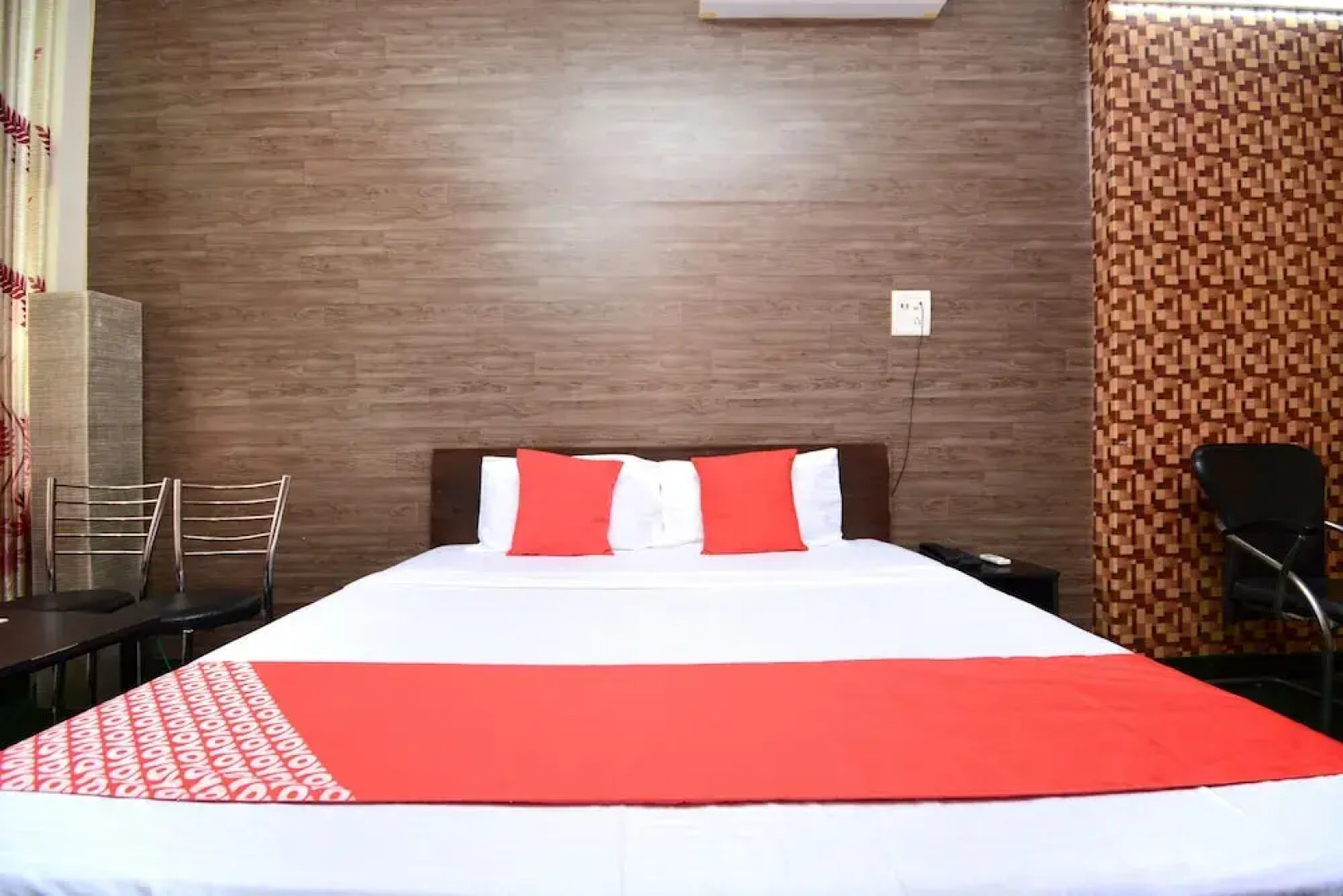 Oyo 33024 Urban Guest House