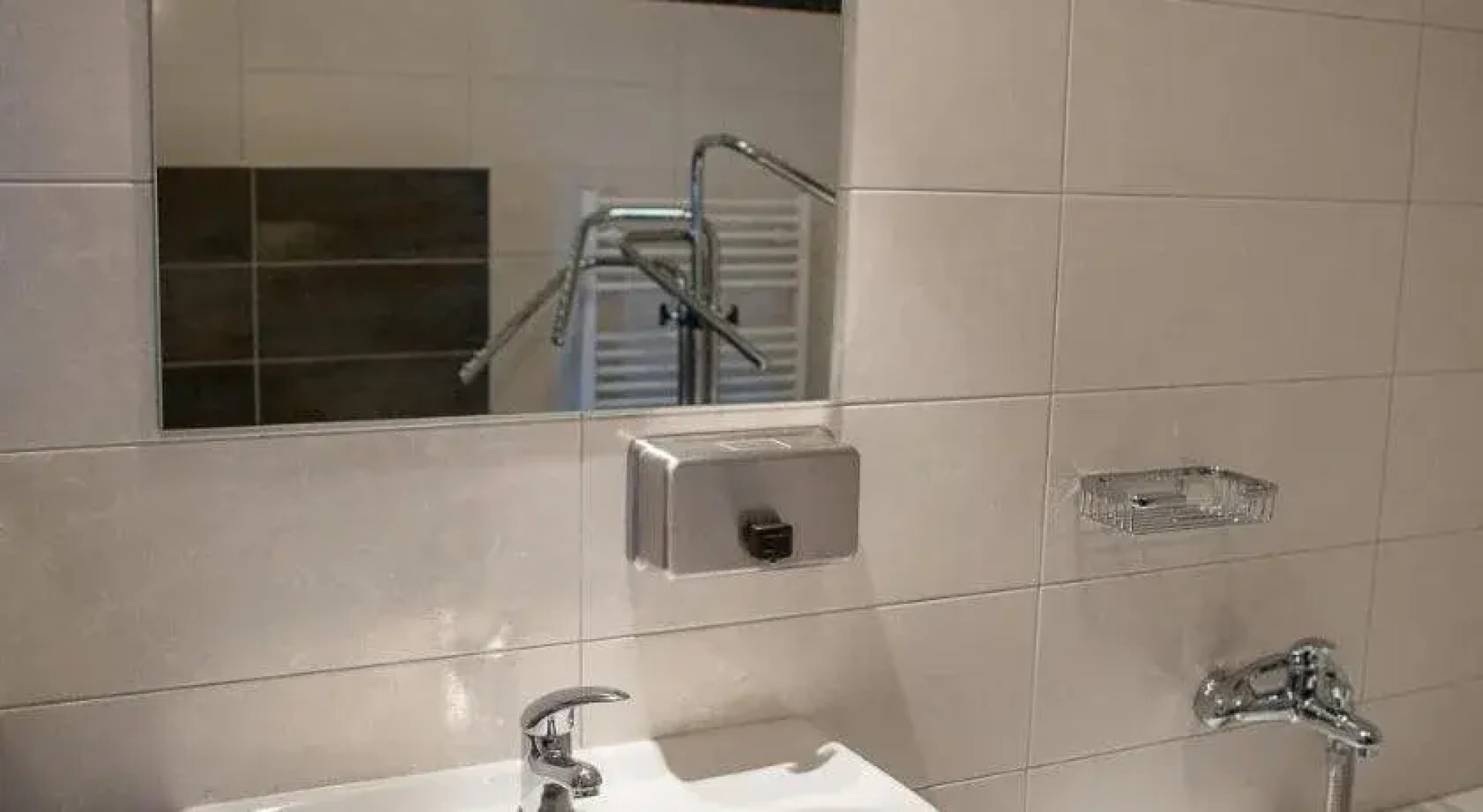 Rekreační a Kongresové Centrum Nové Dvory