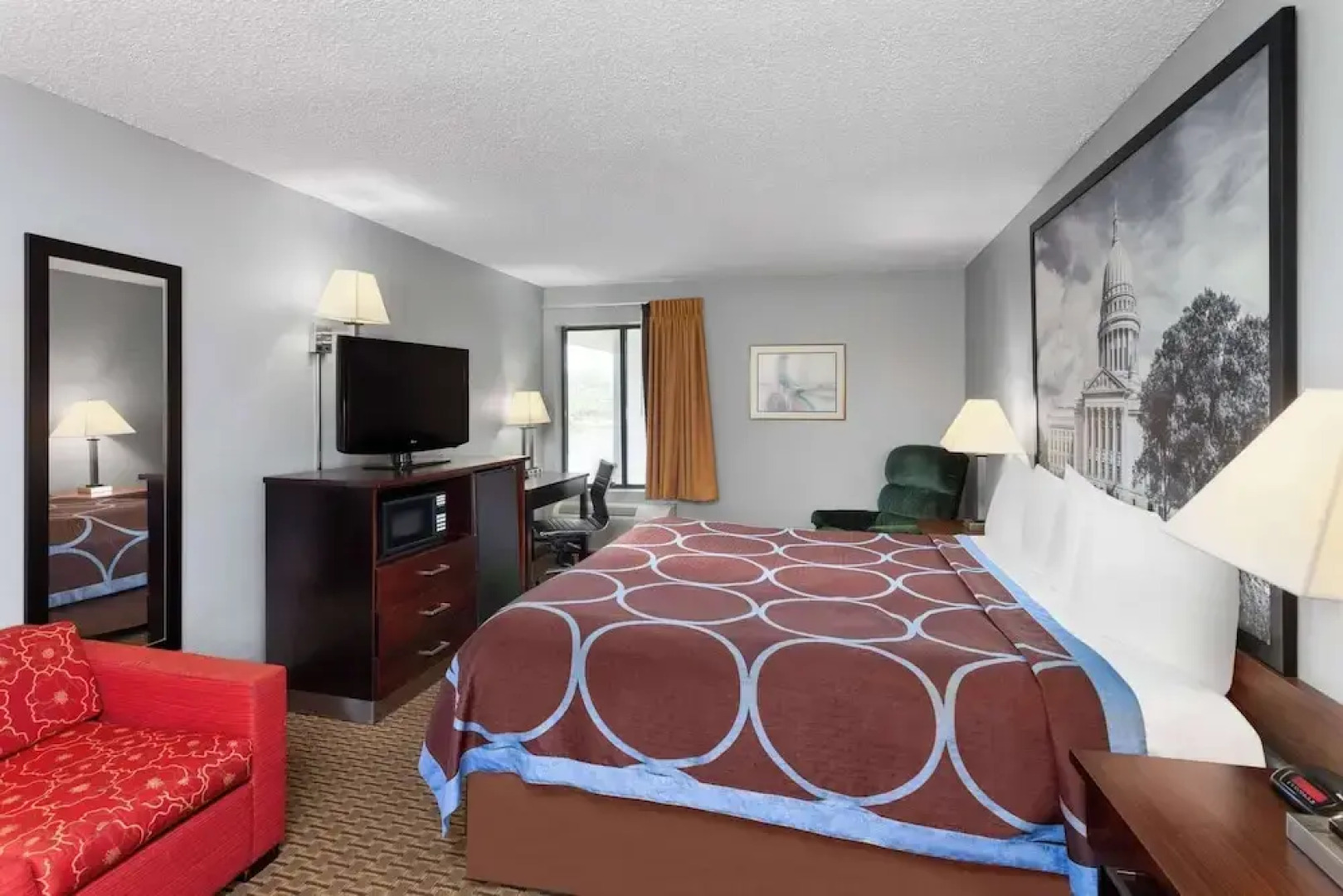 Super 8 Sun Prairie/madison E