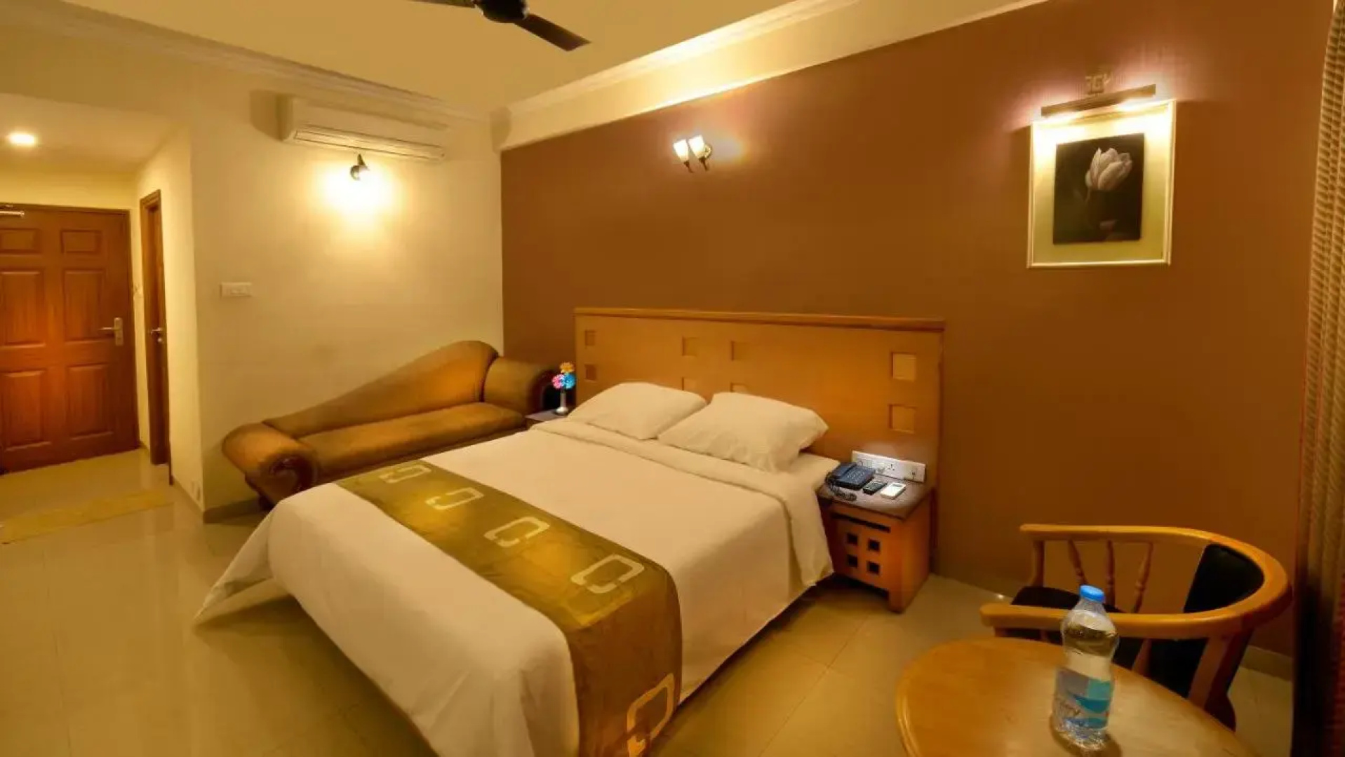 Hotel Plaza Inn